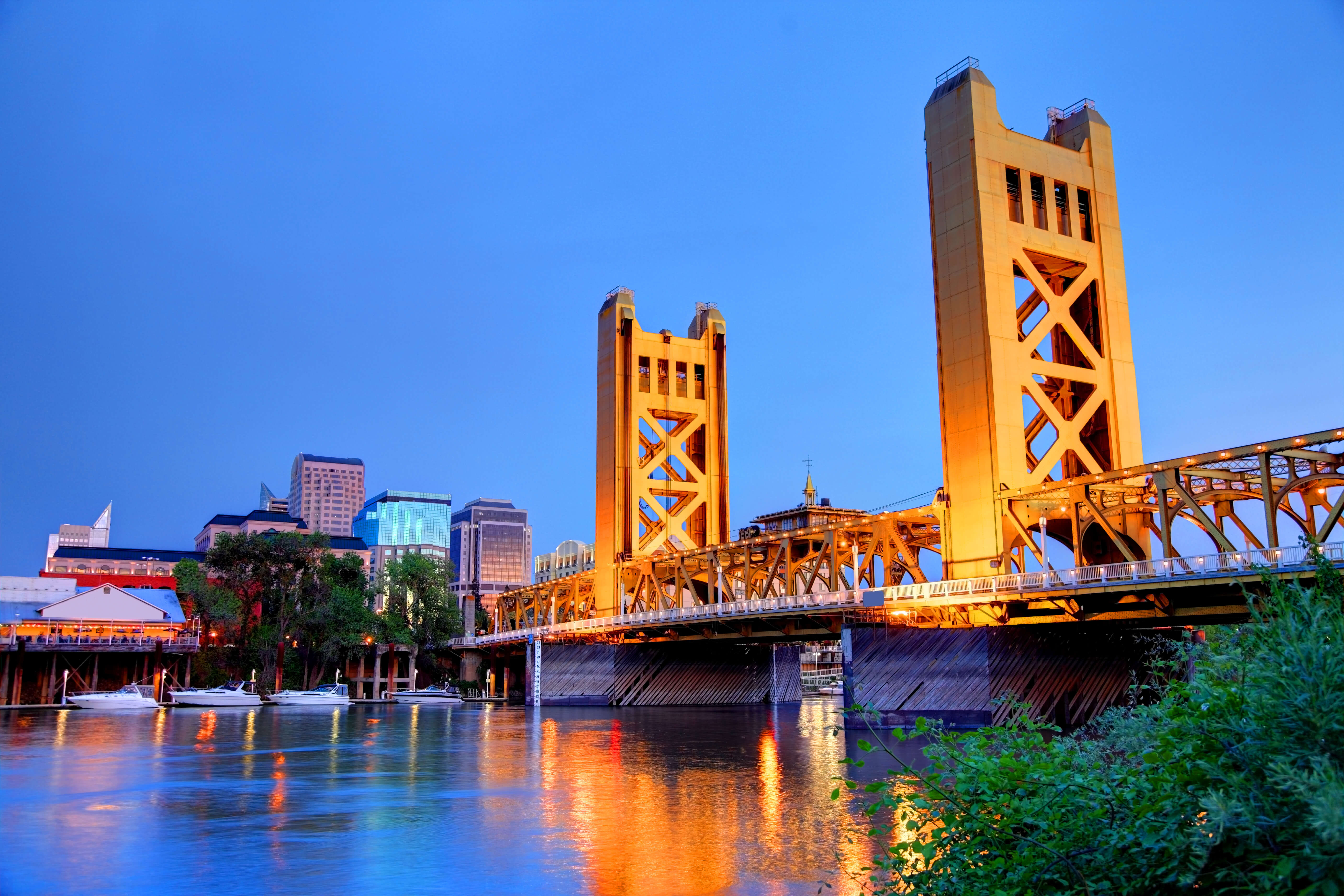 Navigating the US: Getting Around in Sacramento, California - The